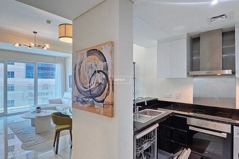 Appartamento in affitto a Dubai Marina, Dubai, EAU 1 camera da letto, 79 mq. № 632148 - foto 9
