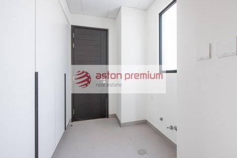 Villa sa Al Furjan, Dubai, UAE 5 silid-tulugan, 746.5 sq.m. № 632146 - larawan 1