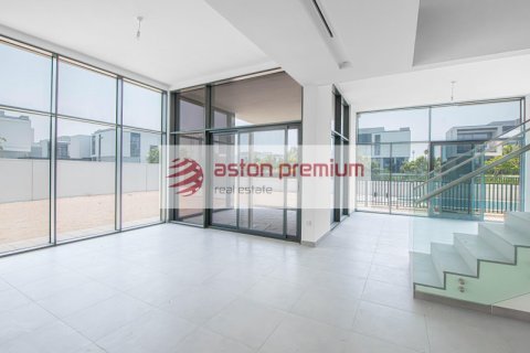 Villa sa Al Furjan, Dubai, UAE 5 silid-tulugan, 746.5 sq.m. № 632146 - larawan 12