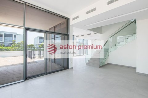 Villa sa Al Furjan, Dubai, UAE 5 silid-tulugan, 746.5 sq.m. № 632146 - larawan 13