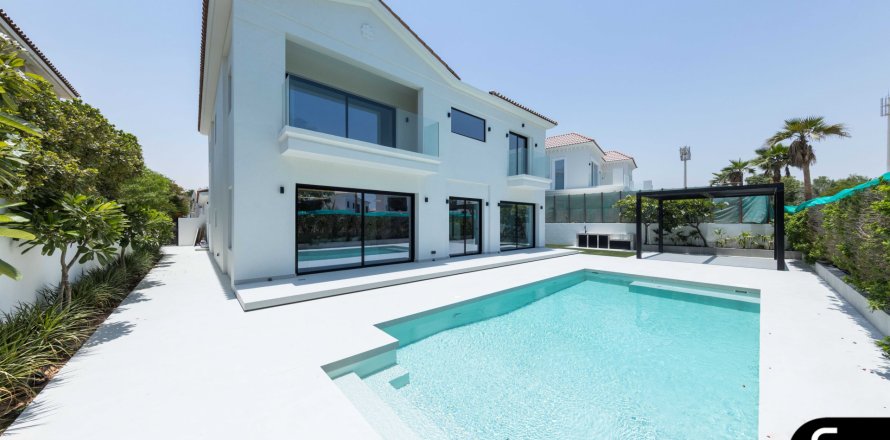 ویلا در Jumeirah Golf Estates، Dubai ، امارات متحده عربی 6 خوابه ، 743 متر مربع.  شماره 667293