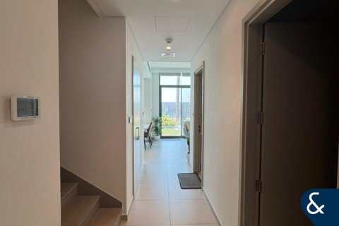 Villa te koop in Arabian Ranches 3, Dubai, VAE 3 slaapkamers, 180 vr.m., nr 667289 - foto 4