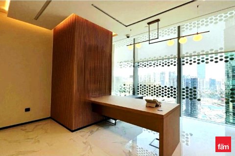 Office in Business Bay, Dubai, UAE 291.7 sq.m. № 697038 - photo 4