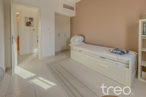 Üürile anda villa asukohaga The Springs, Dubai, AÜE: 3 magamistoaga, 228.08 m² Nr 734024 - pilt 3