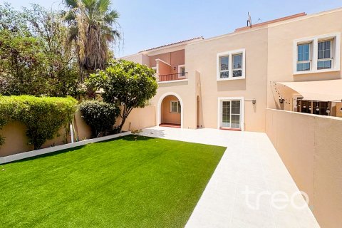 Villa i Arabian Ranches, Dubai, Emiratene 3 soverom, 228.26 kvm nr. 734022