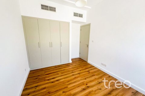 Villa te huur in Arabian Ranches, Dubai, VAE 3 slaapkamers, 228.26 vr.m., nr 734022 - foto 18
