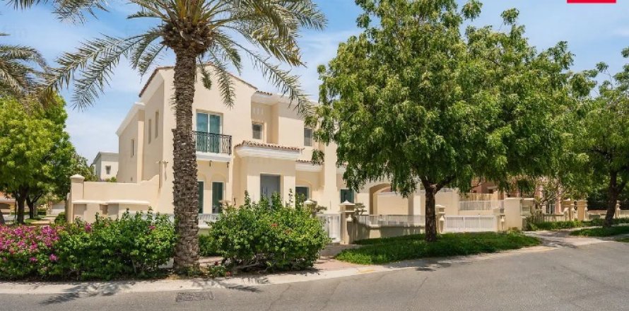 Vila u gradu Dubai, UAE 6 spavaće sobe, 755.5 m2 Br. 647705