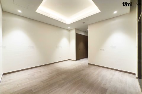 Villa en alquiler en Dubai, EAU 4 dormitorios, 627 m2 № 647770 - foto 24