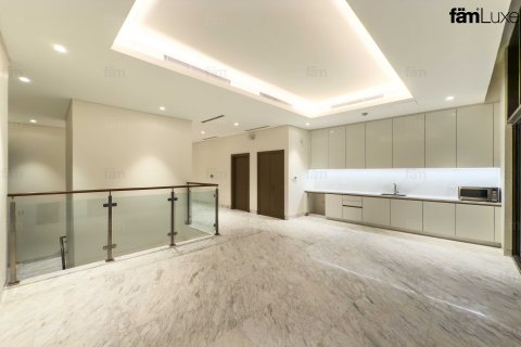 Villa en alquiler en Dubai, EAU 4 dormitorios, 627 m2 № 647770 - foto 23