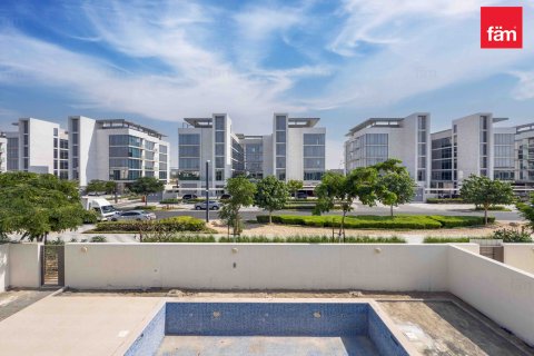 Huvila Dubai, Arabiemiraatit 4 makuuhuonetta, 627 m2 № 647770 - kuva 30