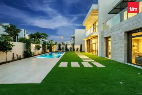 Villa Dubaijā, AAE 4 istabas, 627 m2 Nr. 647770 - attēls 13