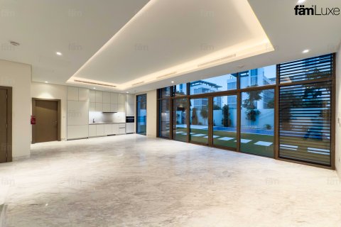 Villa en alquiler en Dubai, EAU 4 dormitorios, 627 m2 № 647770 - foto 5