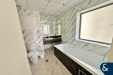 Müüa korter asukohaga Jumeirah Beach Residence, Dubai, AÜE: 2 magamistoaga, 142 m² Nr 667486 - pilt 16