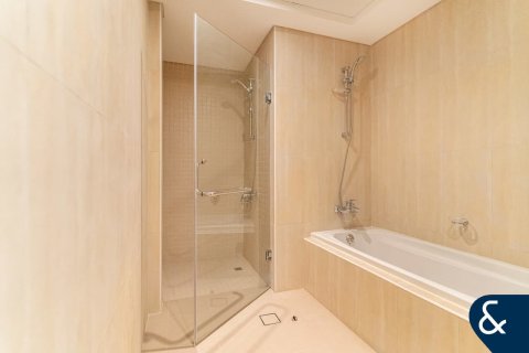 Huoneisto Jumeirah Beach Residence, Dubai, Arabiemiraatit 4 makuuhuonetta, 274 m2 № 667485 - kuva 24