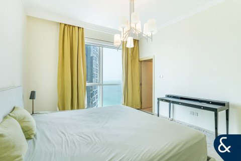 Huoneisto Jumeirah Beach Residence, Dubai, Arabiemiraatit 4 makuuhuonetta, 274 m2 № 667485 - kuva 16