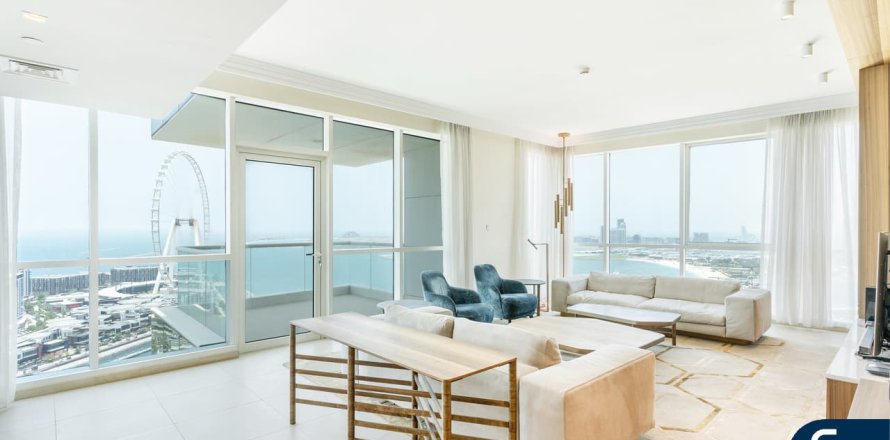 Huoneisto Jumeirah Beach Residence, Dubai, Arabiemiraatit 4 makuuhuonetta, 274 m2 № 667485