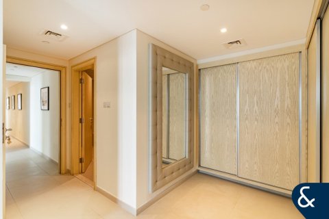 Huoneisto Jumeirah Beach Residence, Dubai, Arabiemiraatit 4 makuuhuonetta, 274 m2 № 667485 - kuva 22