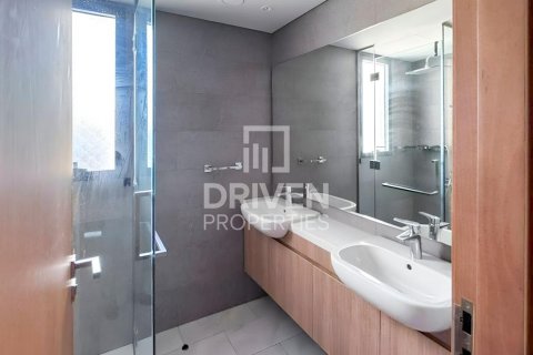 Townhouse in Dubai Land, Dubai, UAE 3 bedrooms, 174.94 sq.m. № 768424 - photo 13