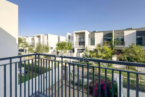 Townhouse in Dubai Land, Dubai, UAE 3 bedrooms, 174.94 sq.m. № 768424 - photo 15
