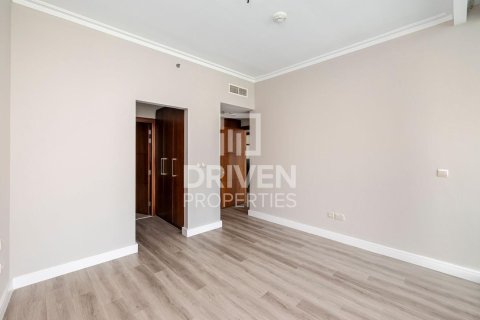 Apartment in Downtown Dubai (Downtown Burj Dubai), Dubai, UAE 3 bedrooms, 169.18 sq.m. № 768423 - photo 11