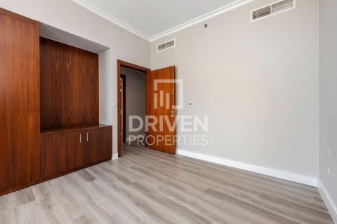 Apartment in Downtown Dubai (Downtown Burj Dubai), Dubai, UAE 3 bedrooms, 169.18 sq.m. № 768423 - photo 10
