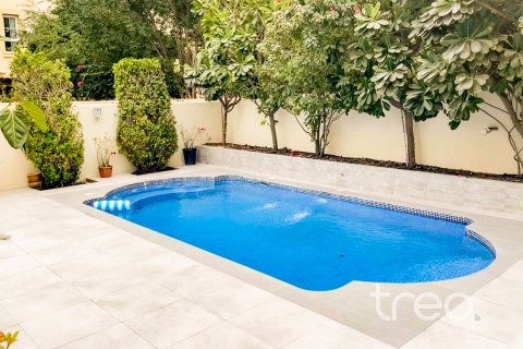 Вилла The Springs, Дубай, БАӘ-да 3 жатын бөлмелер, 219.25 м² № 758883 - фото 1