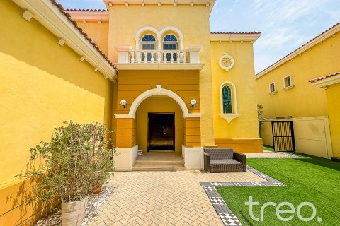 Villa en alquiler en Jumeirah Park, Dubai, EAU 3 dormitorios, 327.67 m2 № 758882 - foto 8