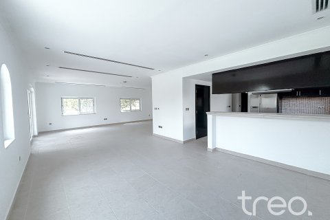 Villa en alquiler en Jumeirah Park, Dubai, EAU 3 dormitorios, 327.67 m2 № 758882 - foto 9