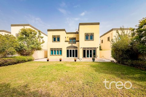 Vilă în Jumeirah Park, Dubai, EAU 3 dormitoare, 284.56 mp.  №758880