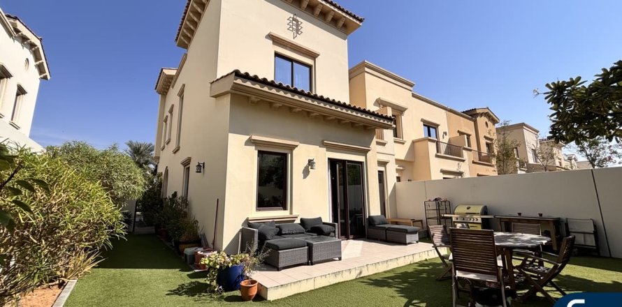 Vila u Reem, Dubai, UAE 298 m2, 4 spavaćih soba Br. 685226