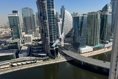 Apartament de închiriat în Business Bay, Dubai, EAU 3 dormitoare, 180.7 mp.  №660196 - poză 8