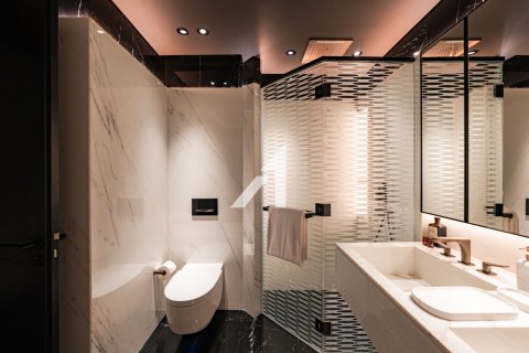 Lägenhet till försäljning i Dubai, UAE 2 sovrum, 171.8 kvm Nr. 660195 - fotografi 17