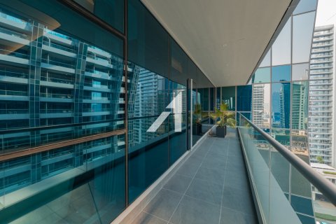 Lägenhet till försäljning i Dubai, UAE 2 sovrum, 171.8 kvm Nr. 660195 - fotografi 20