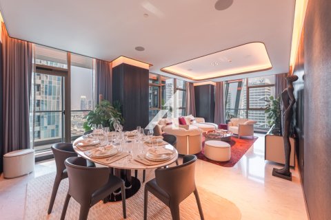 Lägenhet till försäljning i Dubai, UAE 2 sovrum, 171.8 kvm Nr. 660195 - fotografi 9