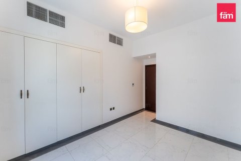 Müüa villa asukohaga Dubai, AÜE: 4 magamistoaga, 397.2 m² Nr 722359 - pilt 9