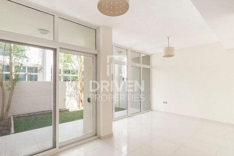 Vila v DAMAC Hills (Akoya by DAMAC), Dubai, SAE 3 ložnice, 155 m² Č.: 602490 - fotografie 4