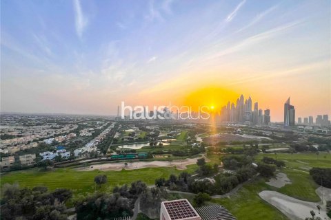 Byt v The Views, Dubai, SAE 3 ložnice, 186 m² Č.: 626211 - fotografie 1