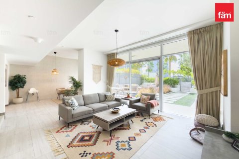 Apartament në Dubai, Emiratet e Bashkuara Arabe 2 dhoma gjumi, 238.9 m2. № 689457 - Foto 2