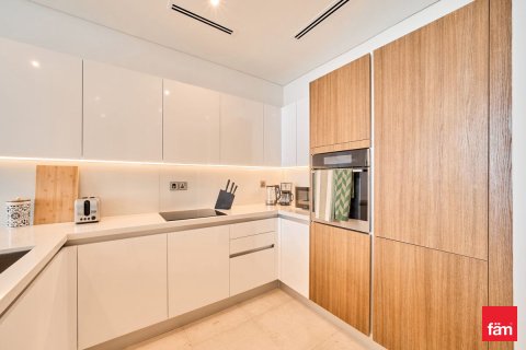 Apartmen di Dubai, UAE 1 bilik tidur, 88.1 meter persegi № 689456 - foto 11