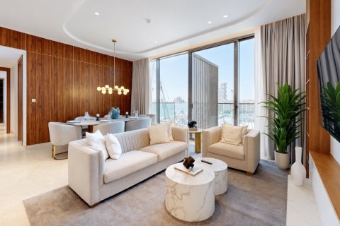 דירה להשכרה ב Palm Jumeirah, Dubai, איחוד האמירויות  2 חדרי שינה, 131.23 מ"ר, מספר 754430 - תמונה 1
