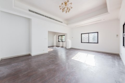 וילה להשכרה ב Al Rashidiya, Dubai, איחוד האמירויות  5 חדרי שינה, 10000 מ"ר, מספר 754429 - תמונה 3