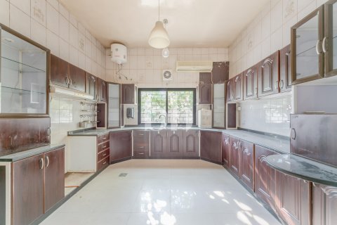 וילה להשכרה ב Al Rashidiya, Dubai, איחוד האמירויות  5 חדרי שינה, 10000 מ"ר, מספר 754429 - תמונה 11