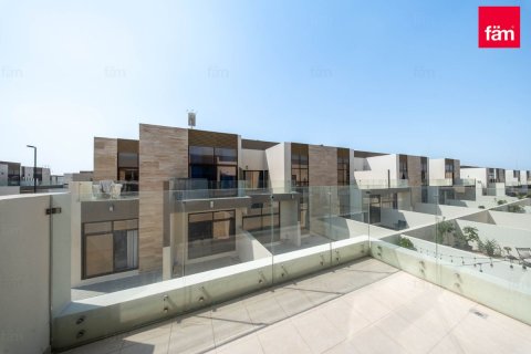 Vila u Dubai, UAE 4 spavaćih soba, 282 m2 Br. 694075 - fotografija 18
