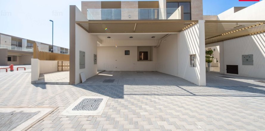 Вилла Дубай, БАӘ-да 4 жатын бөлмелер, 282 м² № 694075