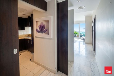 Appartamento in affitto a The Views, Dubai, EAU 1 camera da letto, 76.1 mq. № 721637 - foto 14