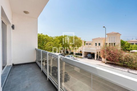 Radhus till försäljning i Jumeirah Village Triangle, Dubai, UAE 3 sovrum, 168 kvm Nr. 653717 - fotografi 2