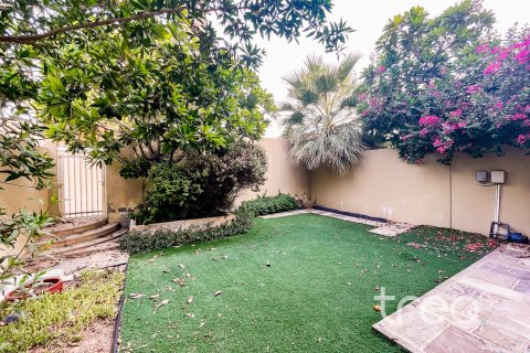 Üürile anda villa asukohaga The Springs, Dubai, AÜE: 3 magamistoaga, 228.08 m² Nr 734019 - pilt 11