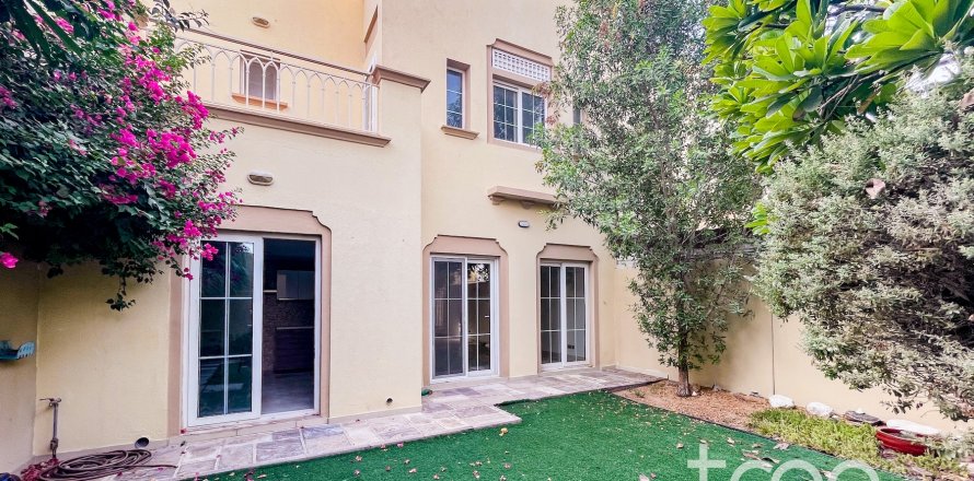 Villa asukohaga The Springs, Dubai, AÜE: 3 magamistoaga, 228.08 m² Nr 734019