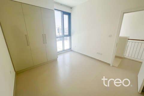 Kaupunkipientalo Dubai Hills Estate, Dubai, Arabiemiraatit 4 makuuhuonetta, 232.26 m2 № 734017 - kuva 5