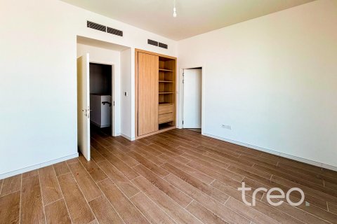 Townhouse in Dubai, UAE 4 bedrooms, 358.7 sq.m. № 734014 - photo 14